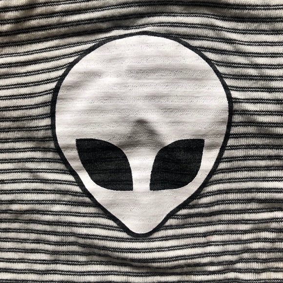 Alien Tee - Picture 3 of 4
